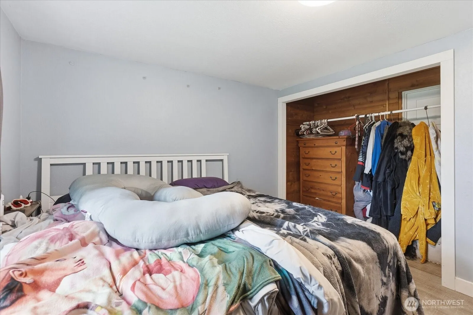 12031 SE Kent Kangley Rd , Kent, WA 98030-8481