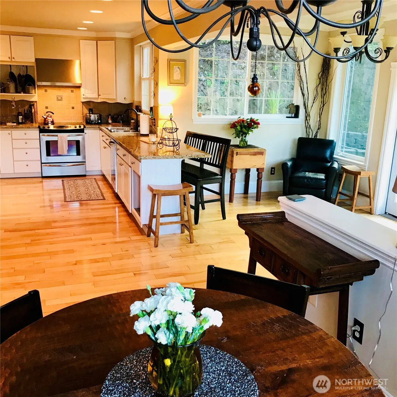 17514 W Riverside Drive , Bothell, WA 98011