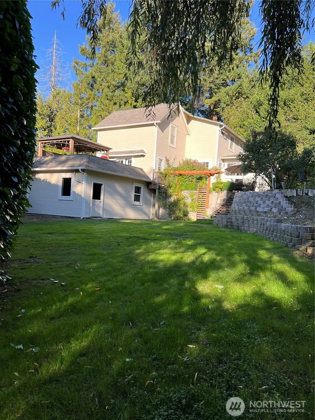 17514 W Riverside Drive , Bothell, WA 98011