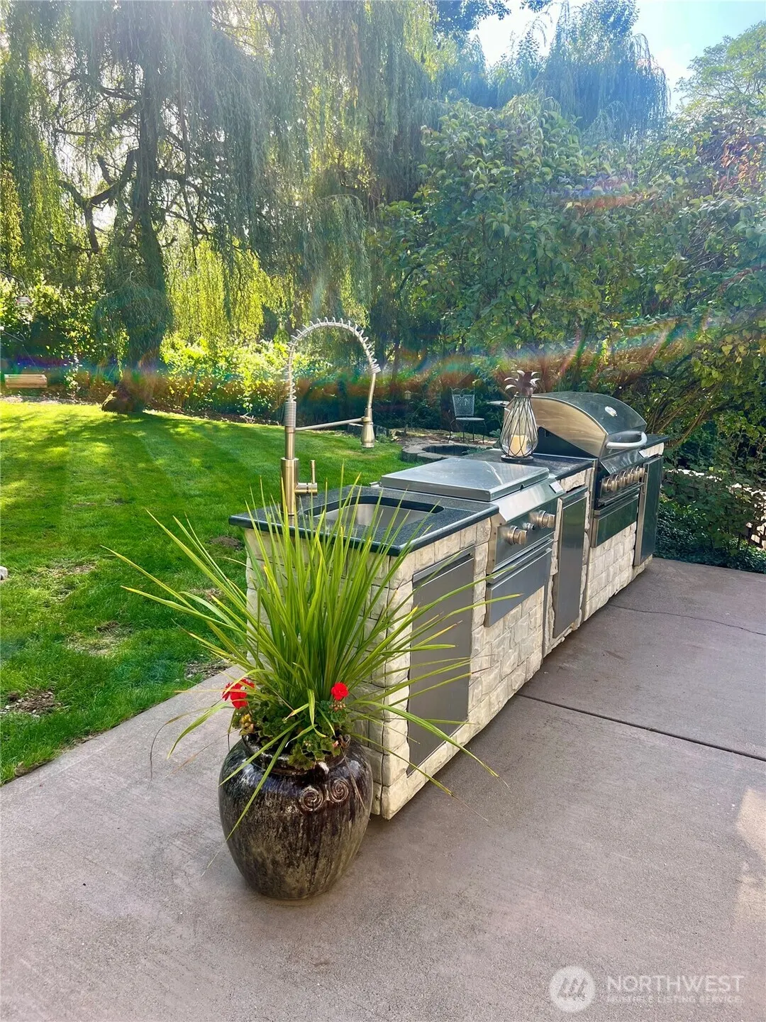 17514 W Riverside Drive , Bothell, WA 98011
