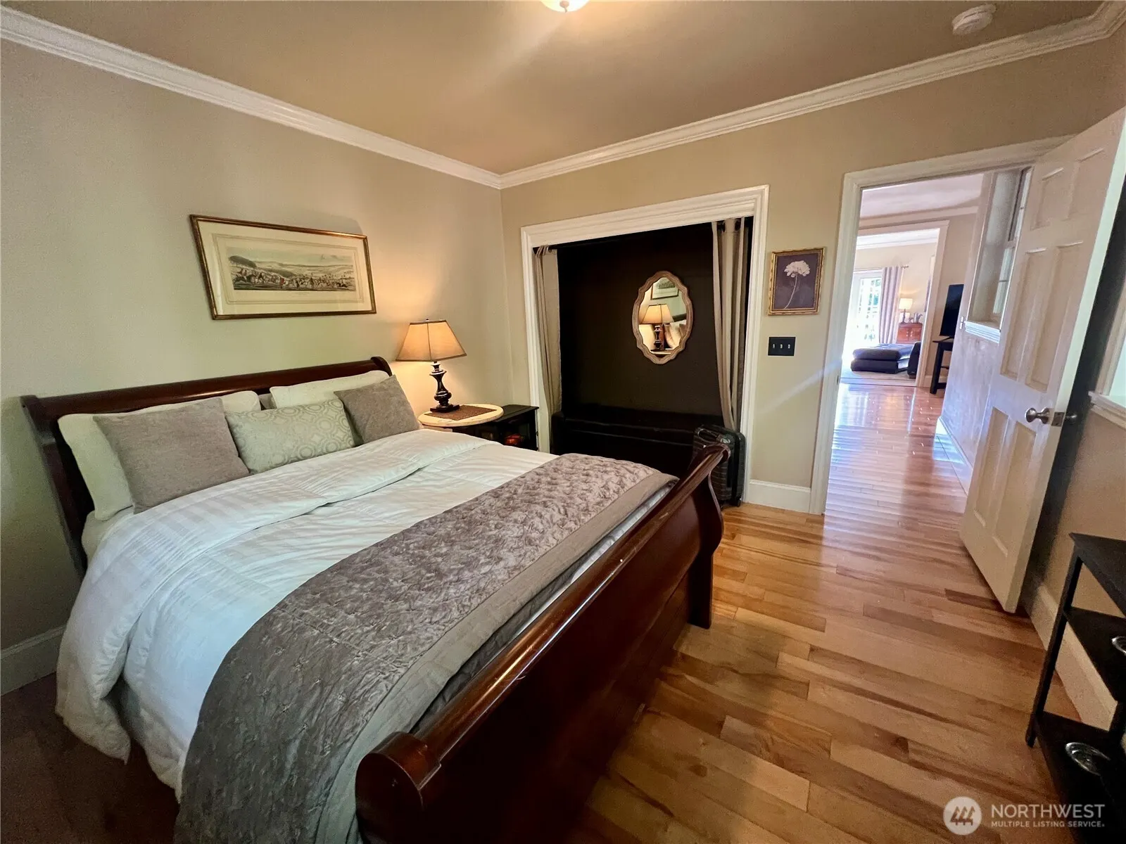 17514 W Riverside Drive , Bothell, WA 98011