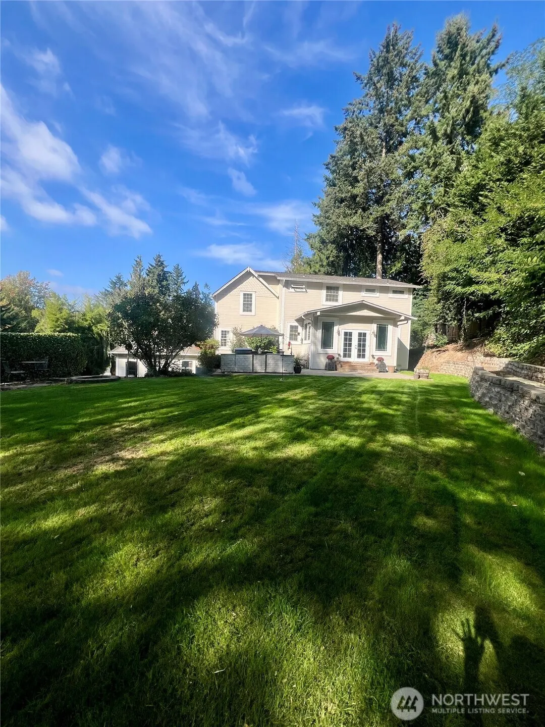 17514 W Riverside Drive , Bothell, WA 98011