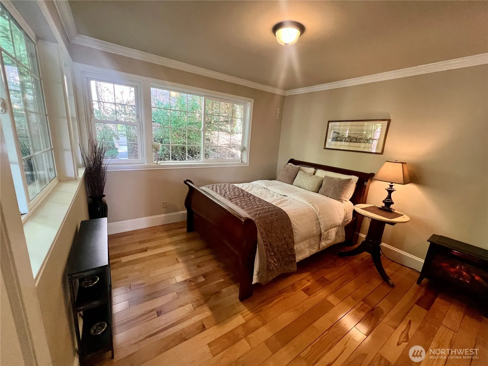 17514 W Riverside Drive , Bothell, WA 98011