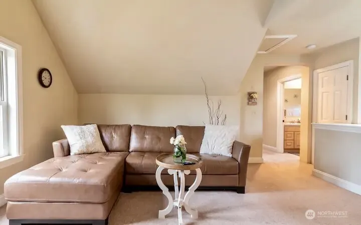 17514 W Riverside Drive , Bothell, WA 98011