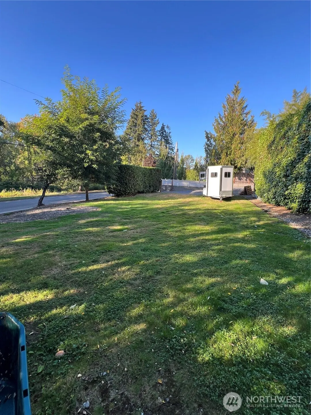 17514 W Riverside Drive , Bothell, WA 98011