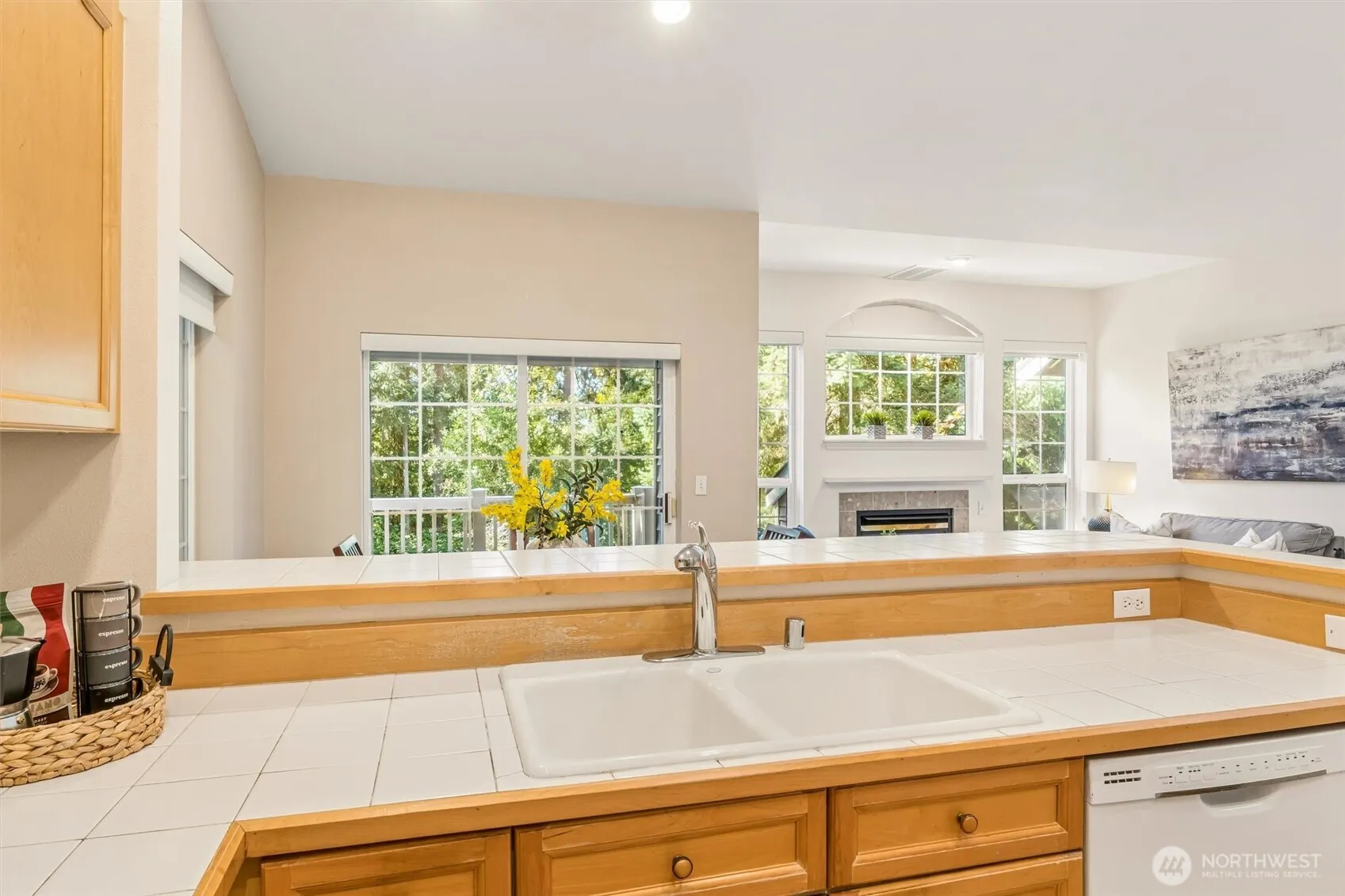 18555 NE 57th Street #18555, Redmond, WA 98052