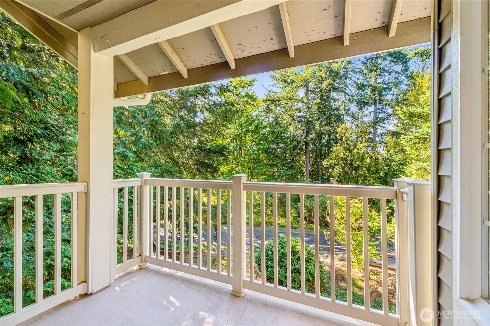 18555 NE 57th Street #18555, Redmond, WA 98052