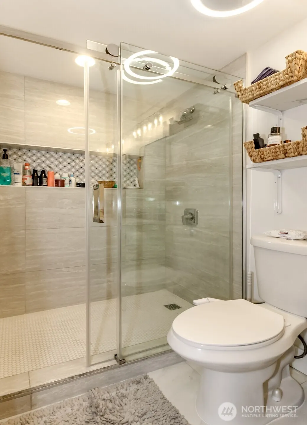 2000 NE 27th Street , Renton, WA 98056