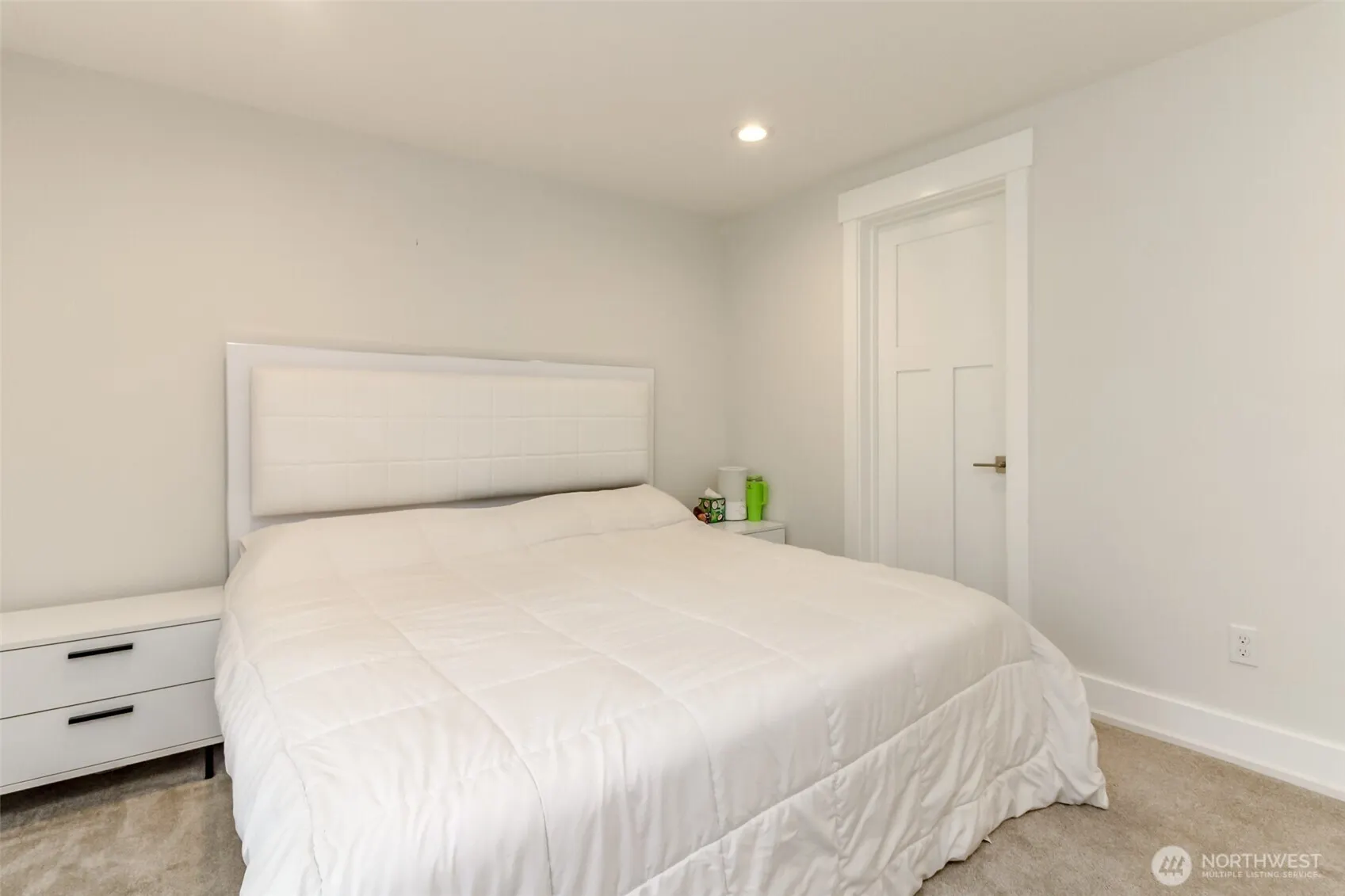 2000 NE 27th Street , Renton, WA 98056