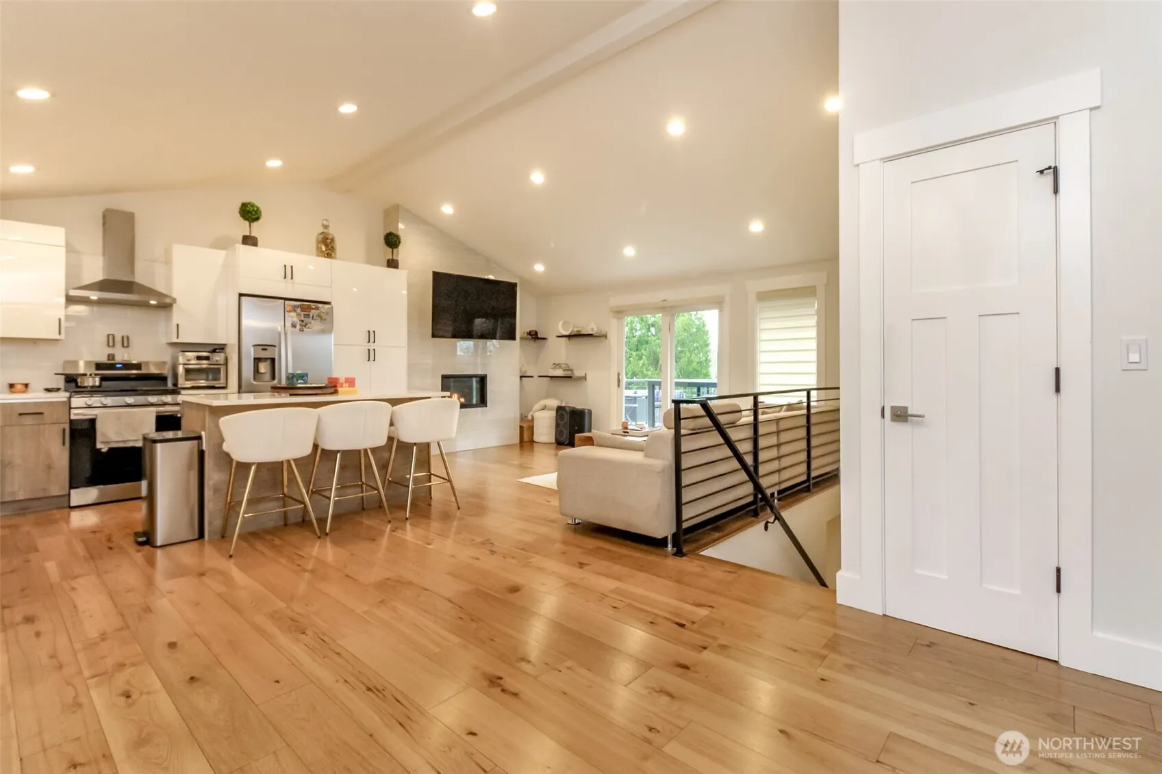 2000 NE 27th Street , Renton, WA 98056