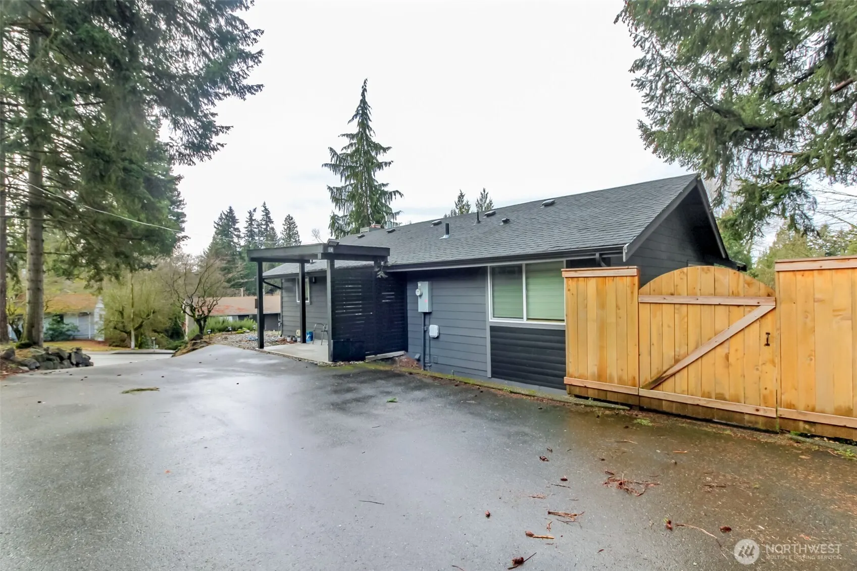 2000 NE 27th Street , Renton, WA 98056