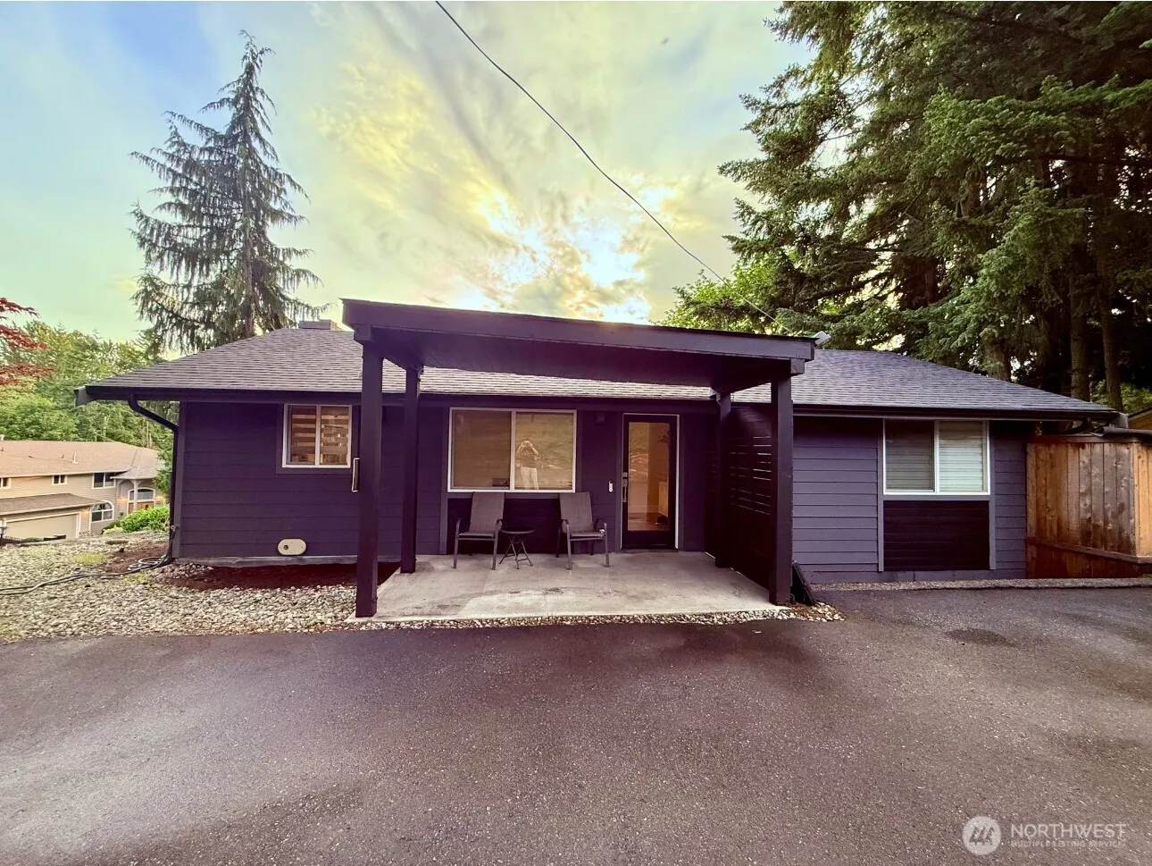 2000 NE 27th Street , Renton, WA 98056