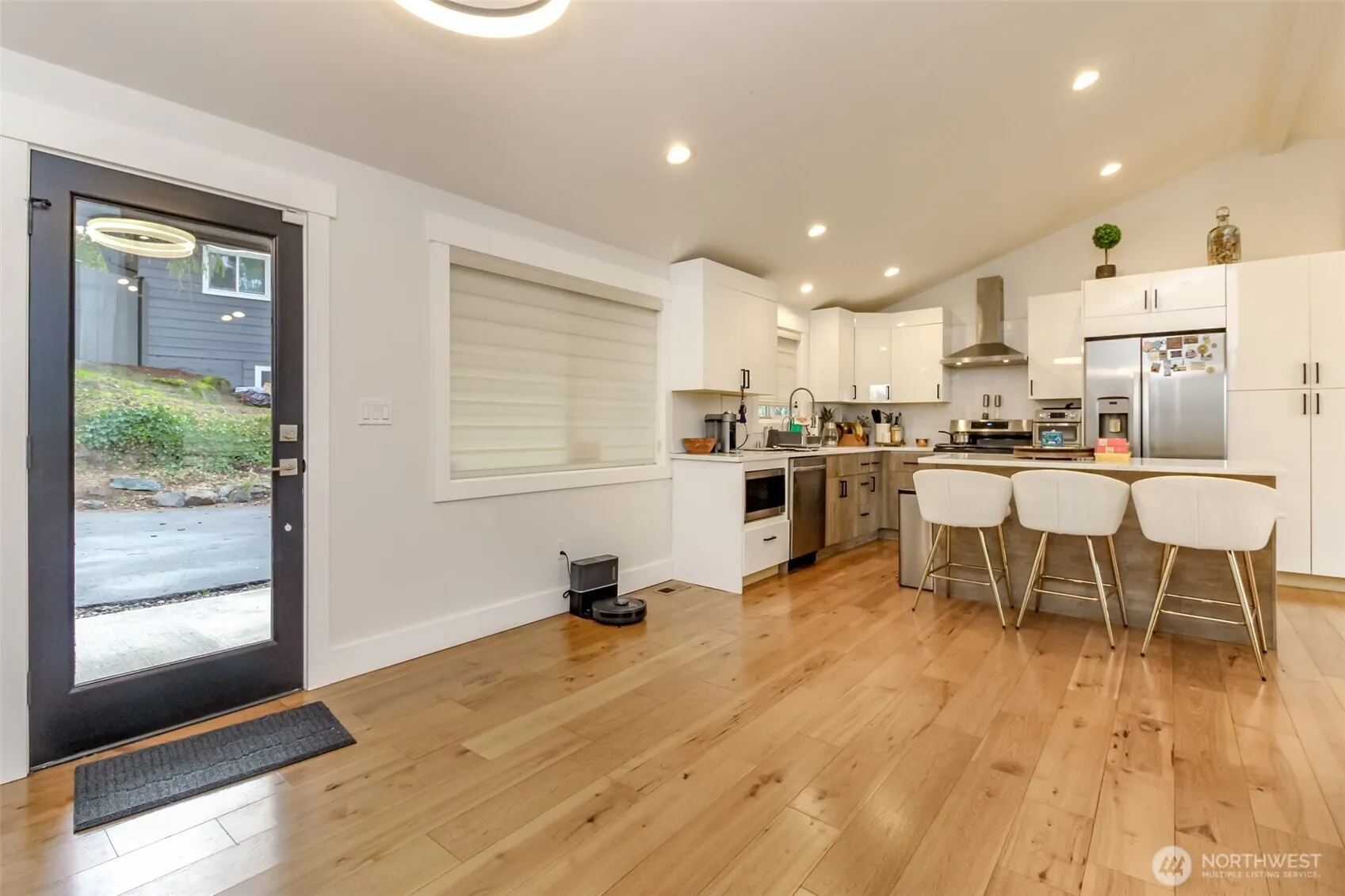 2000 NE 27th Street , Renton, WA 98056