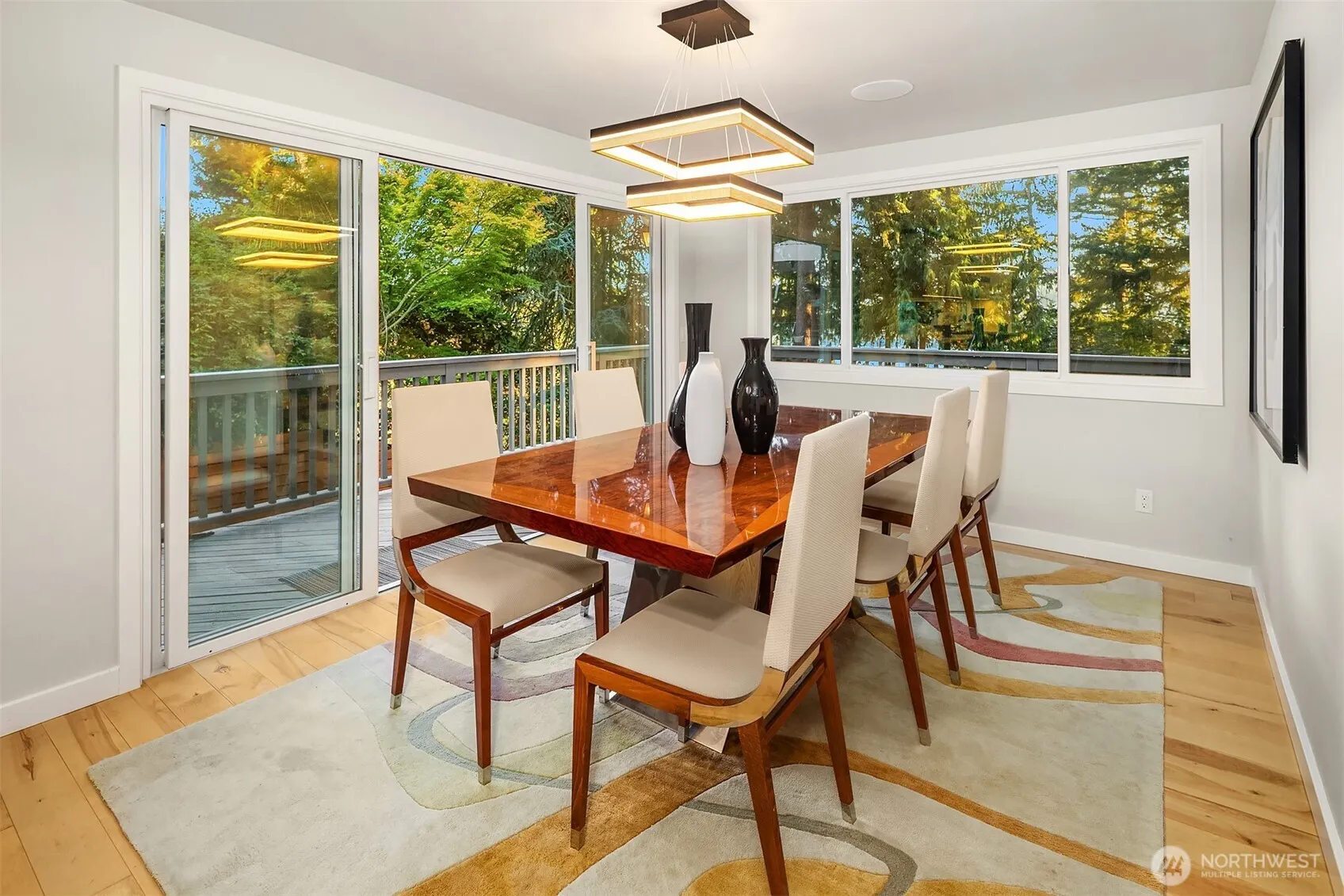 2911 198th Avenue SE, Sammamish, WA 98075
