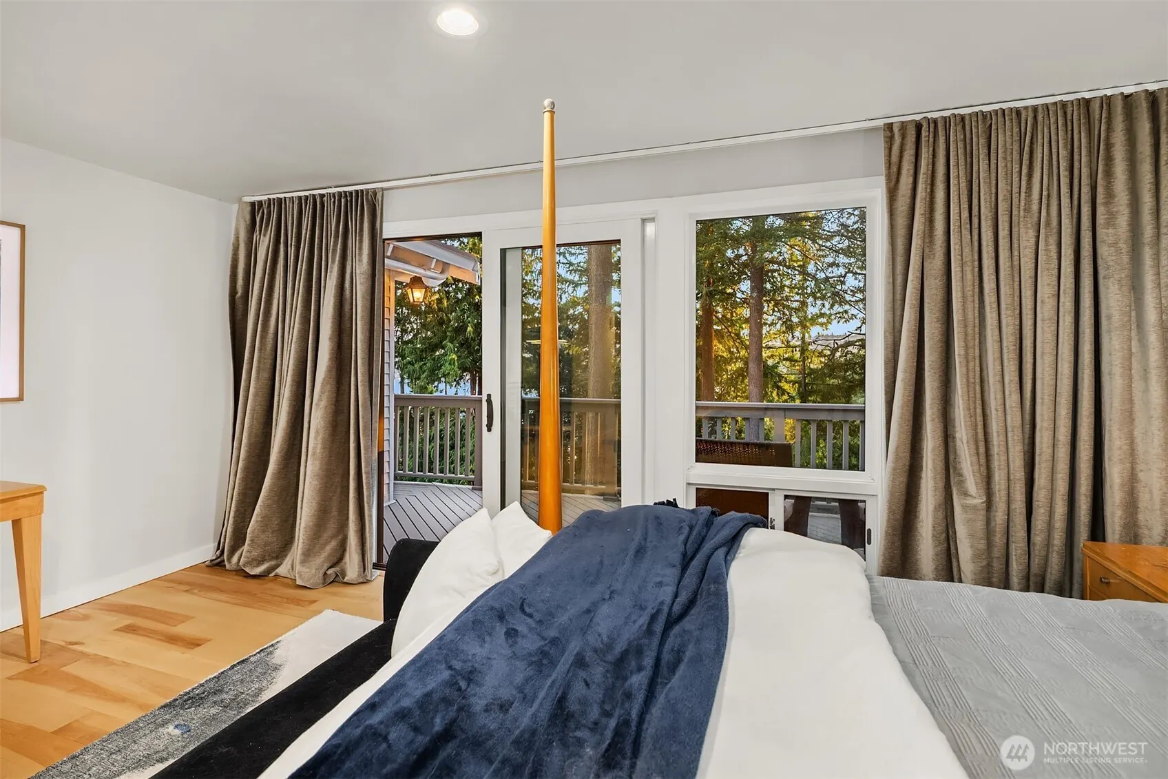 2911 198th Avenue SE, Sammamish, WA 98075