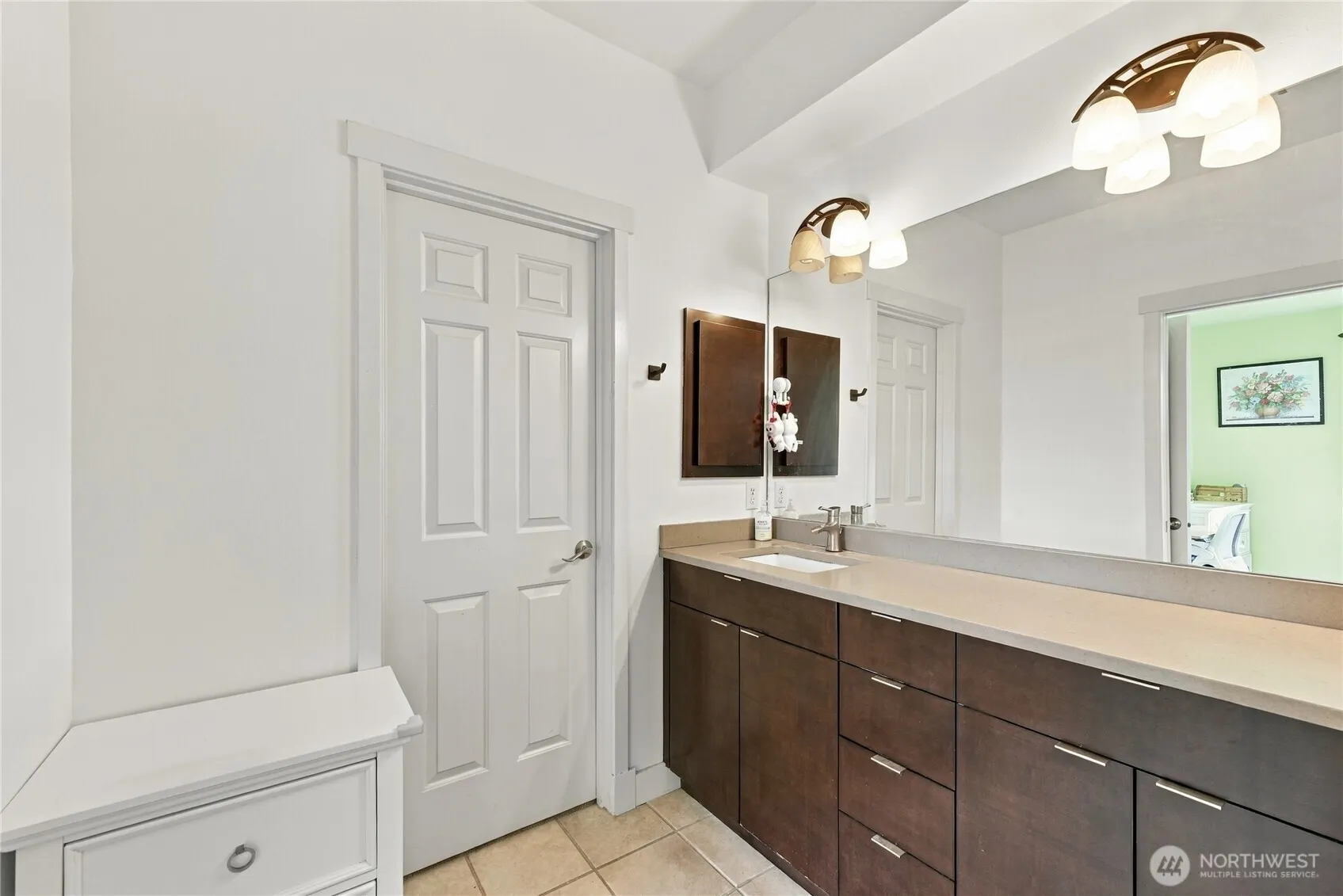 1601 NE Katsura Street #101, Issaquah, WA 98029