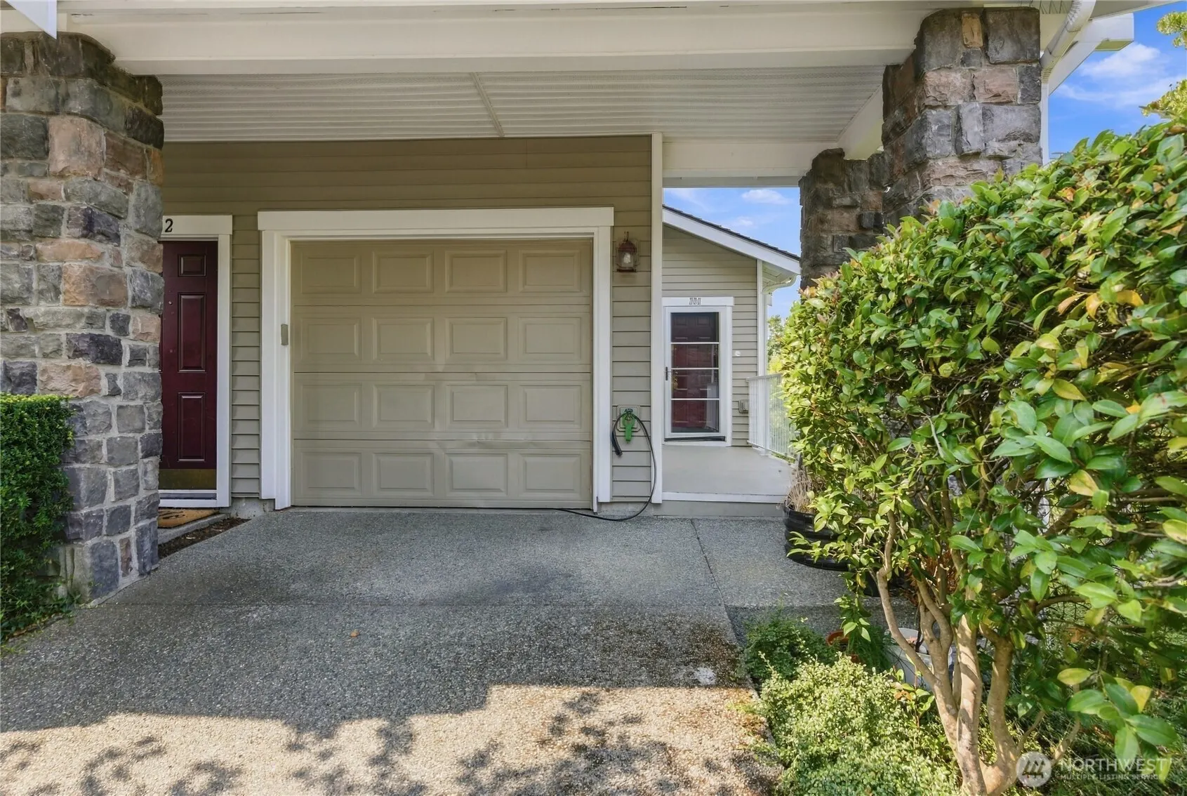 1601 NE Katsura Street #101, Issaquah, WA 98029