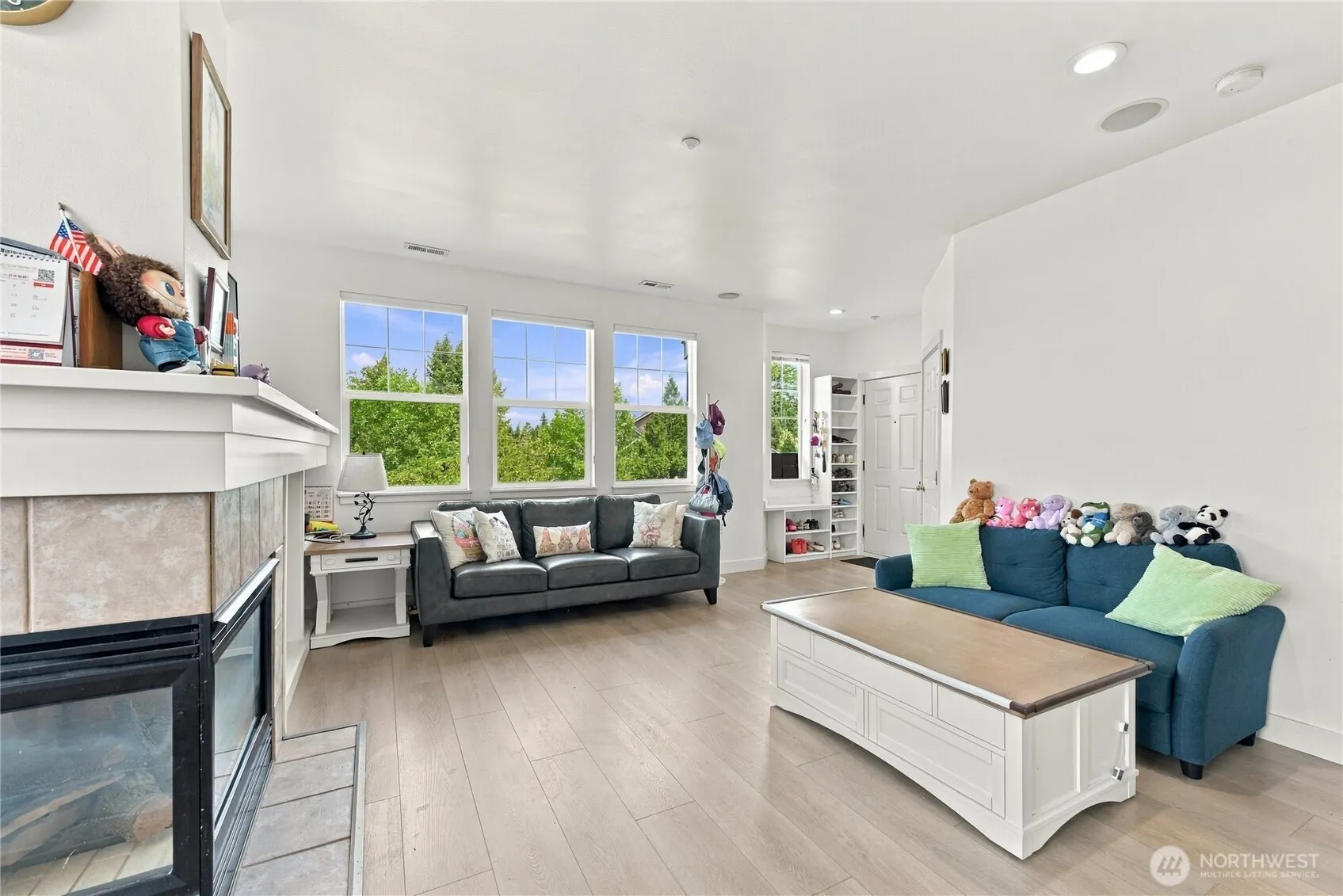 1601 NE Katsura Street #101, Issaquah, WA 98029