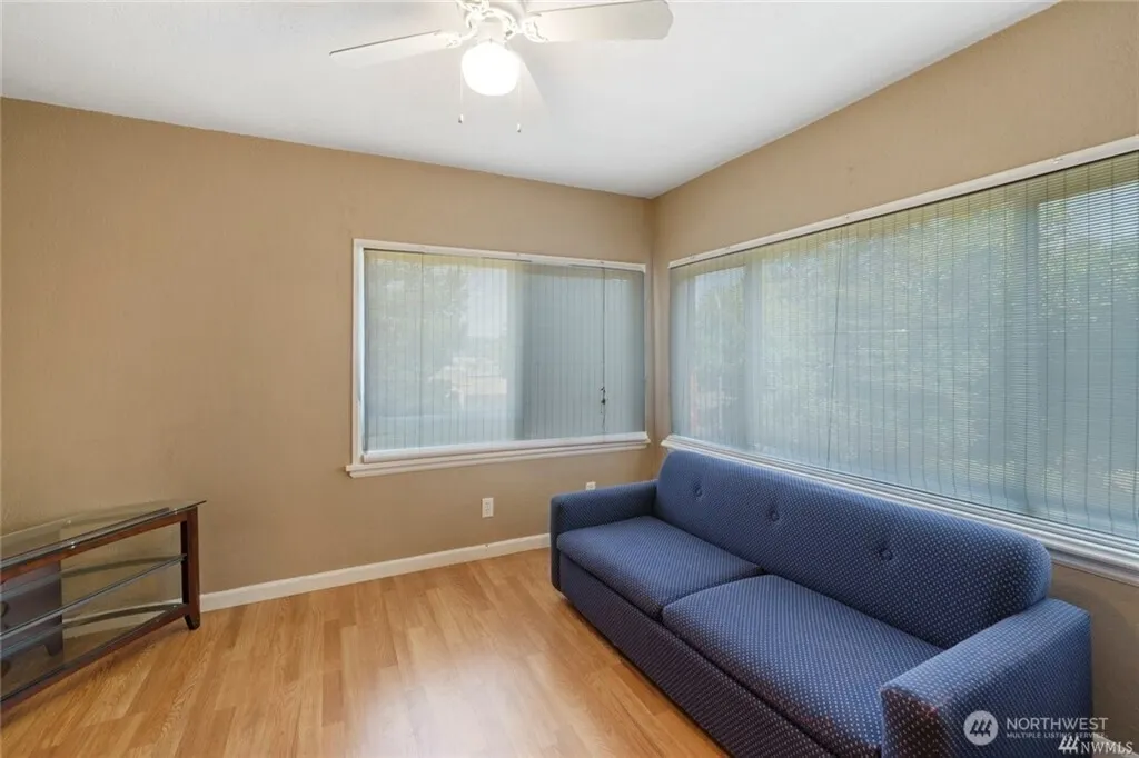 125 Hayes Place SW #1 & 2, Renton, WA 98057