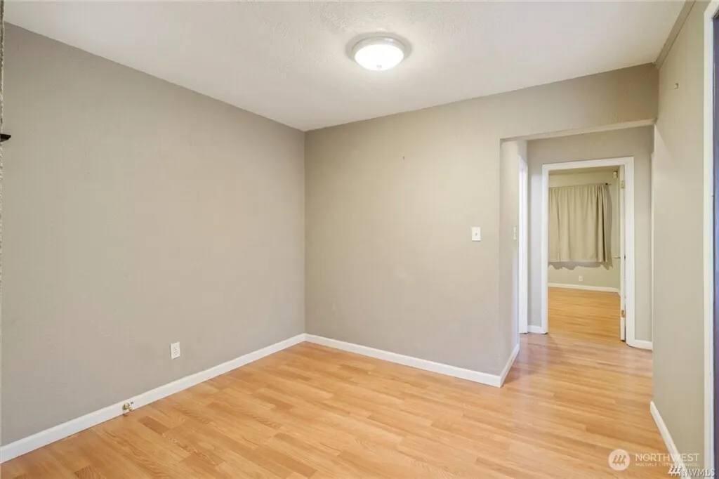 125 Hayes Place SW #1 & 2, Renton, WA 98057