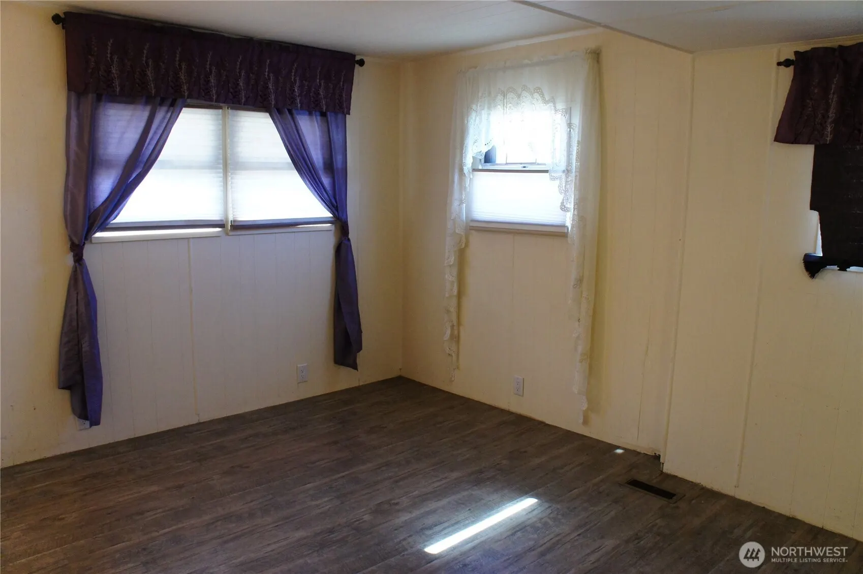 18501 52nd Ave W #60, Lynnwood, WA 98037