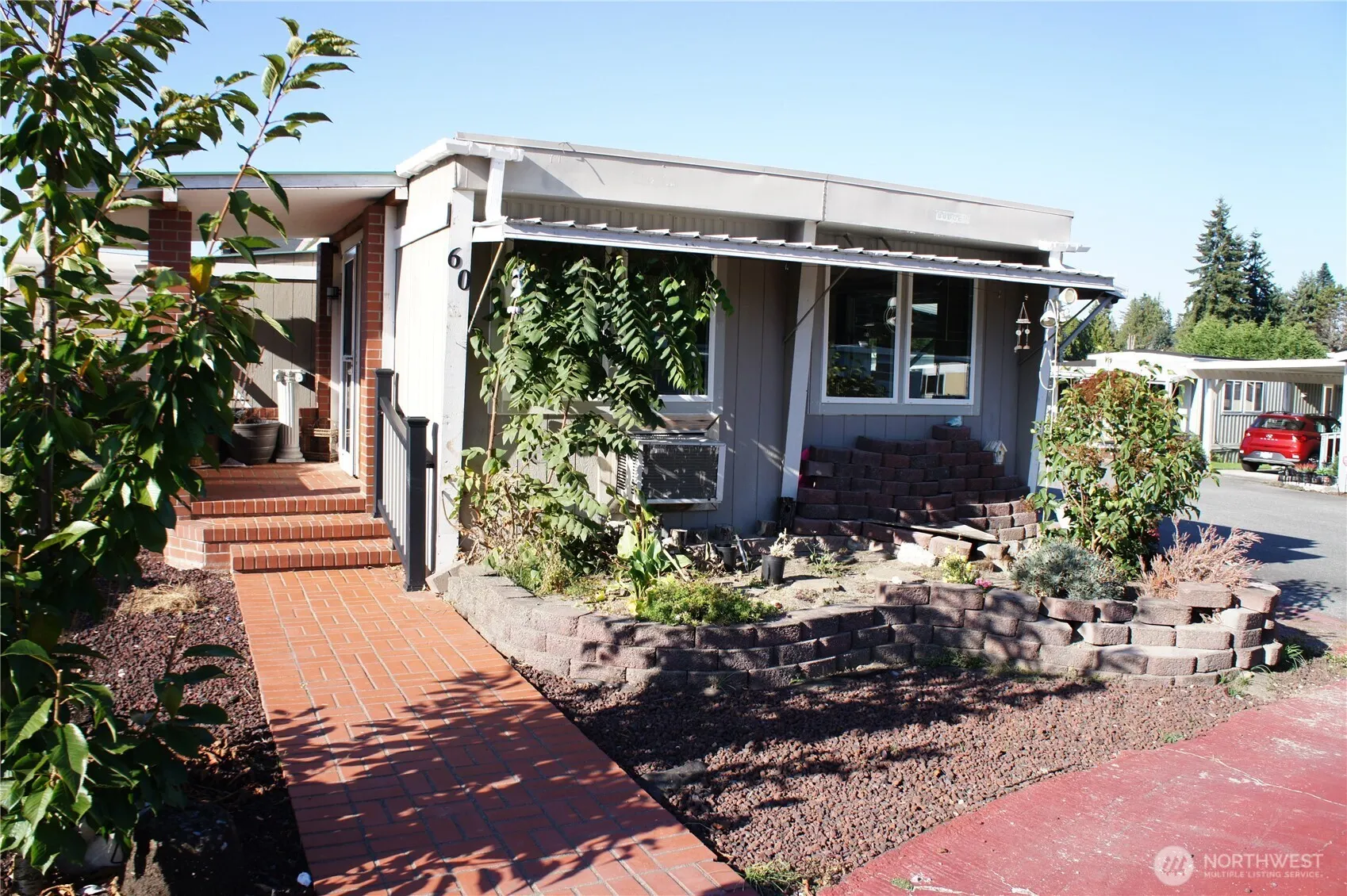18501 52nd Ave W #60, Lynnwood, WA 98037