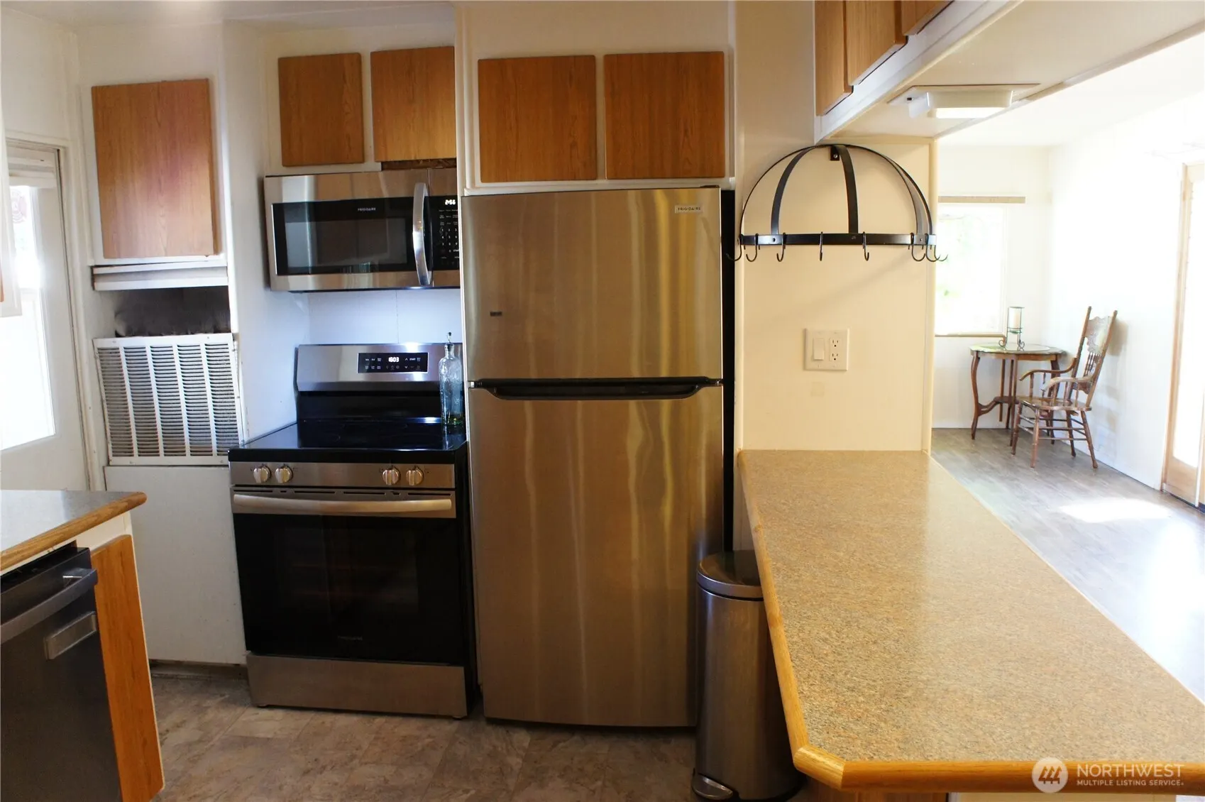 18501 52nd Ave W #60, Lynnwood, WA 98037