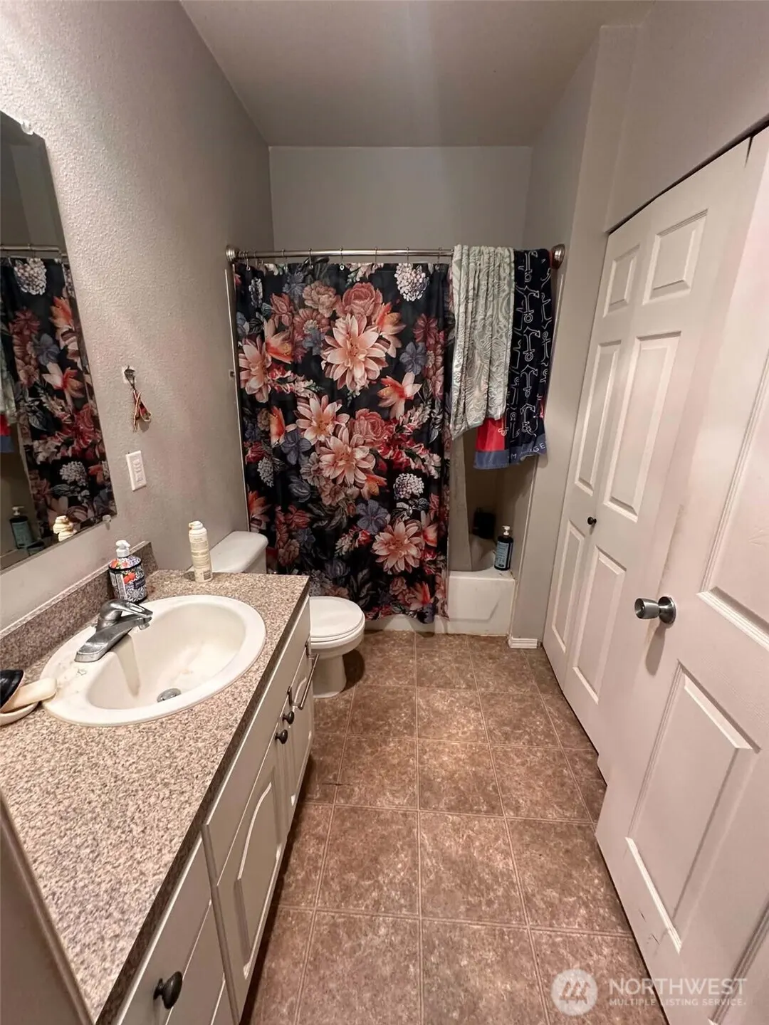 801 Rainier Avenue N #E326, Renton, WA 98057