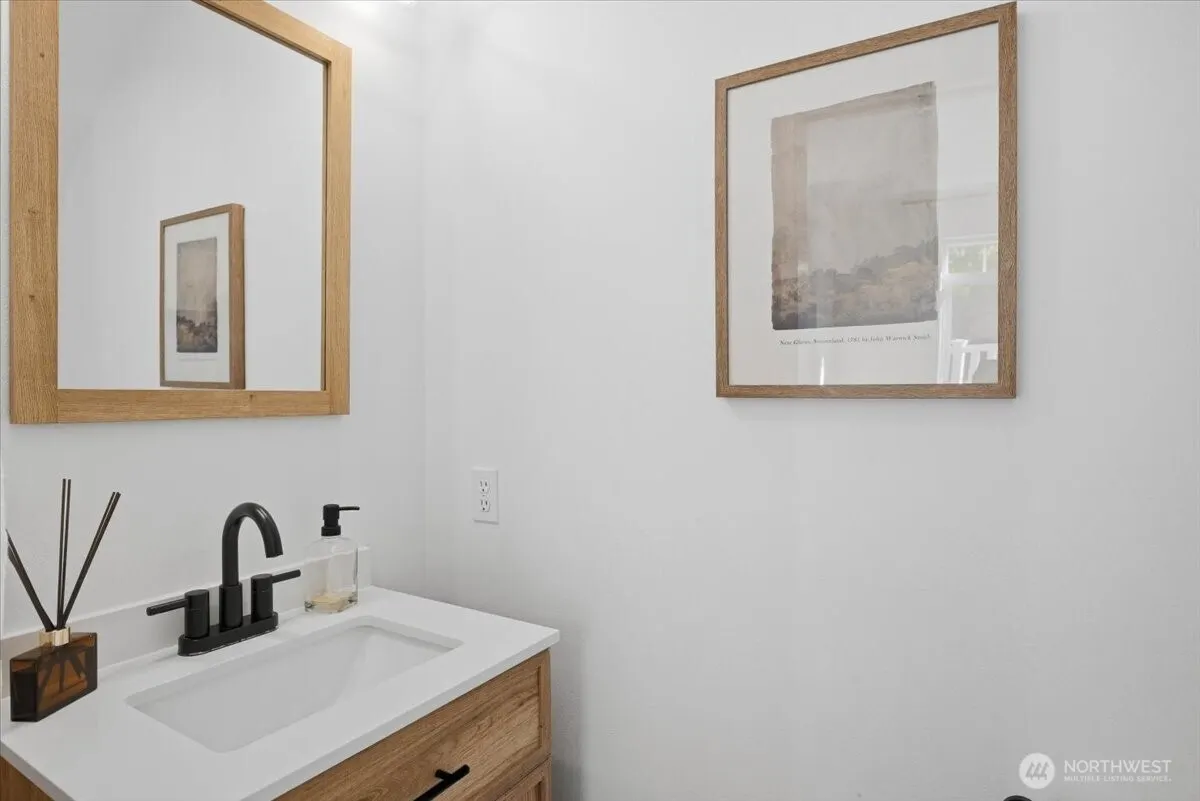 2712 151st Place SW #X101, Lynnwood, WA 98087