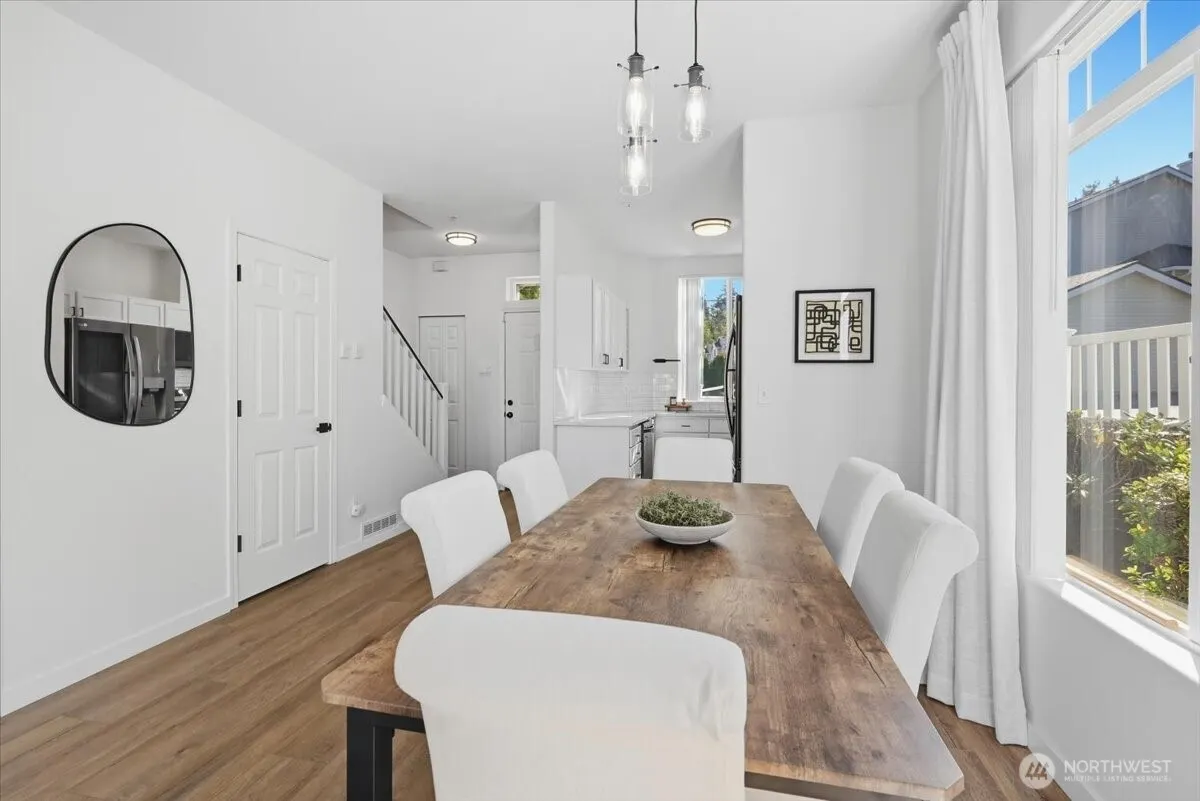 2712 151st Place SW #X101, Lynnwood, WA 98087