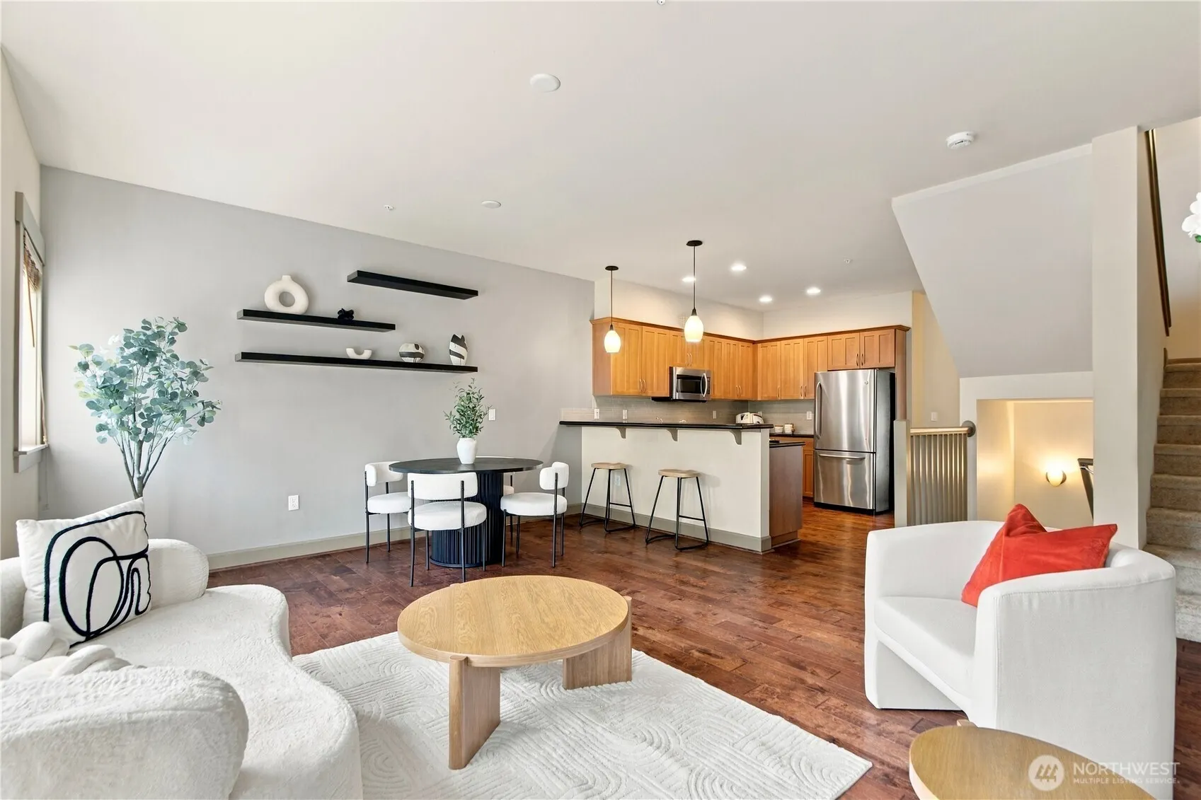 2115 201st Pl SE #J2, Bothell, WA 98012