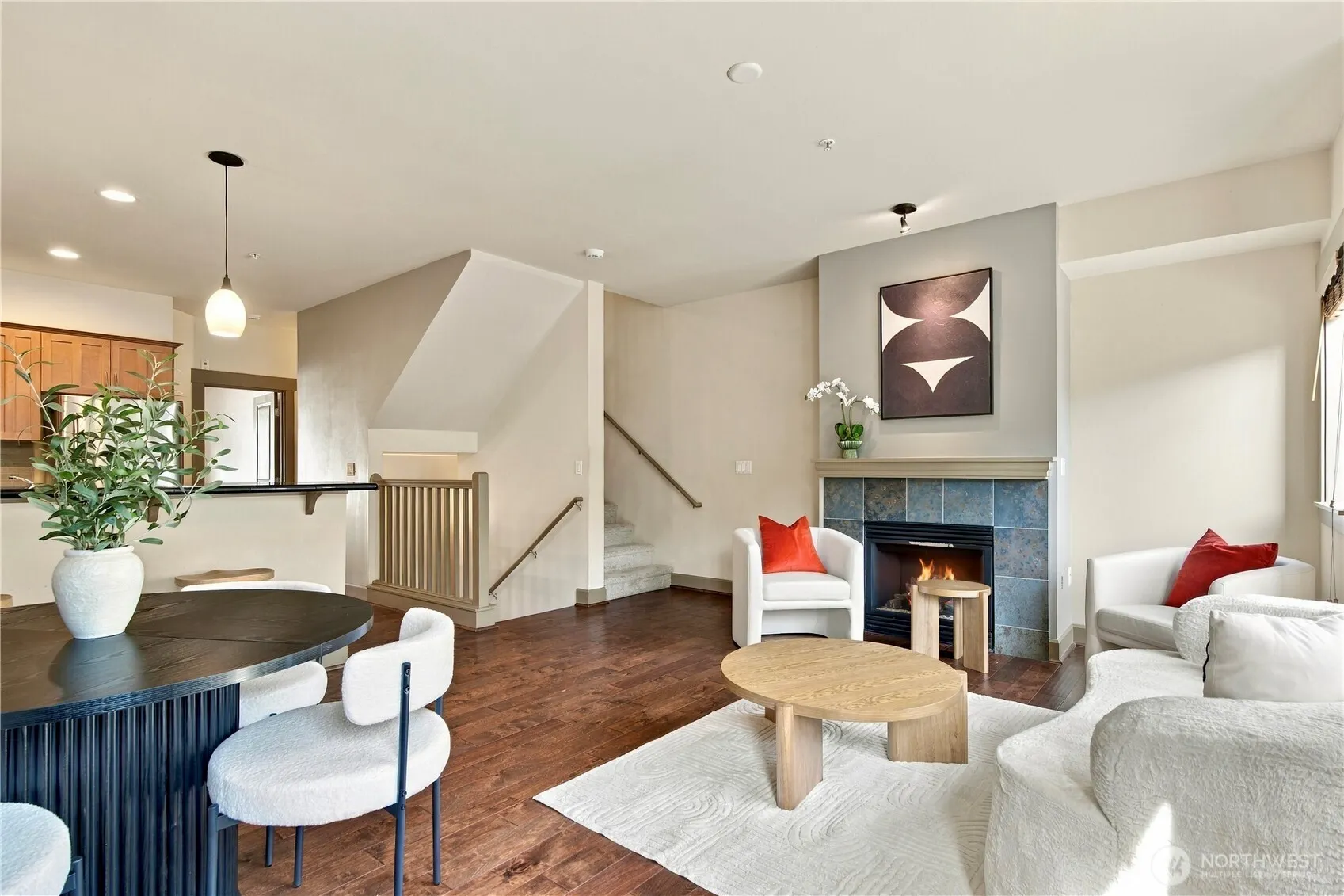 2115 201st Pl SE #J2, Bothell, WA 98012