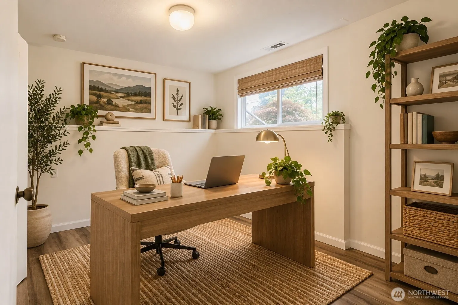 16613 NE 18th Street , Bellevue, WA 98008