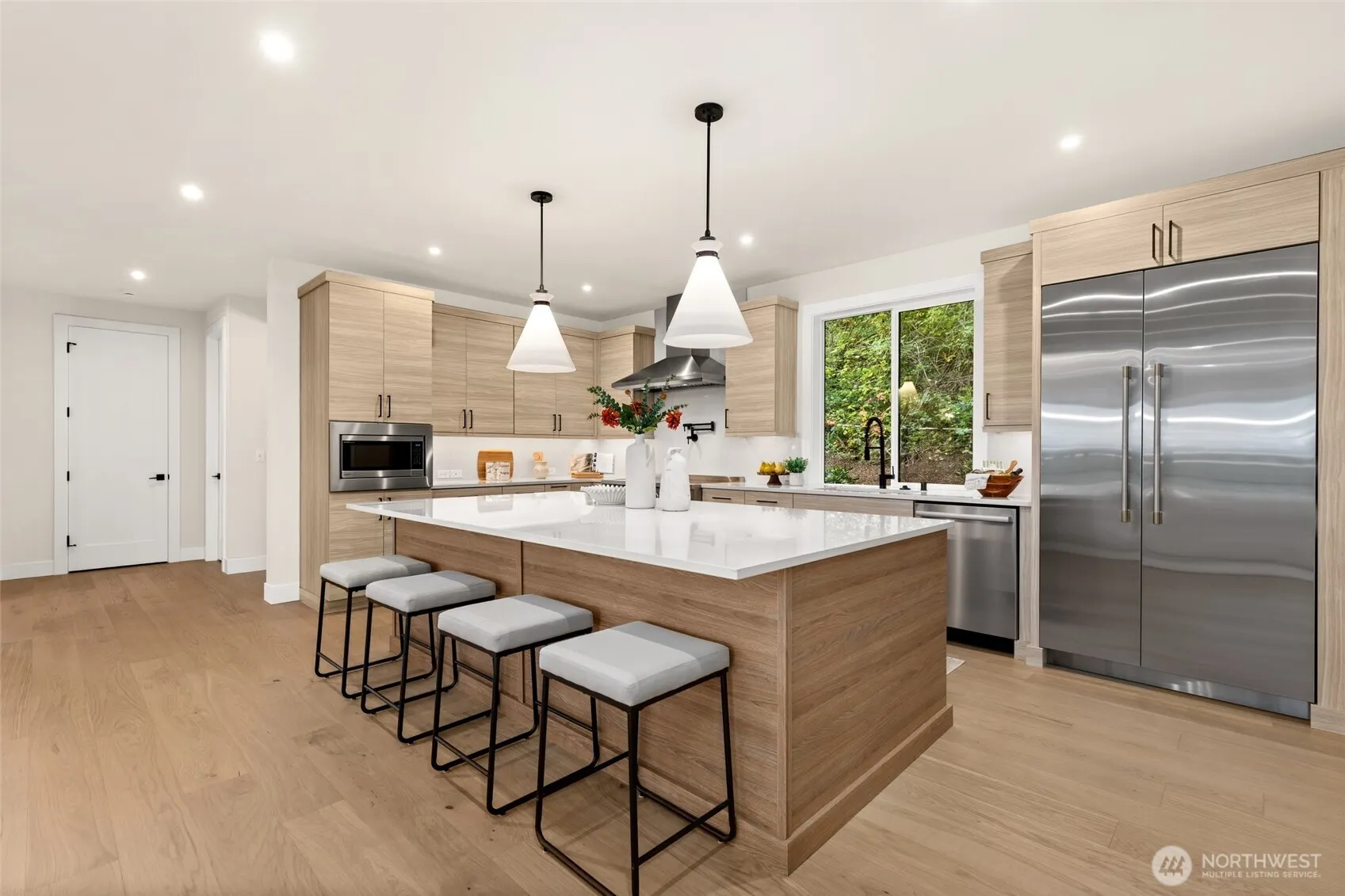 12072 SE 63rd Court #7, Bellevue, WA 98006