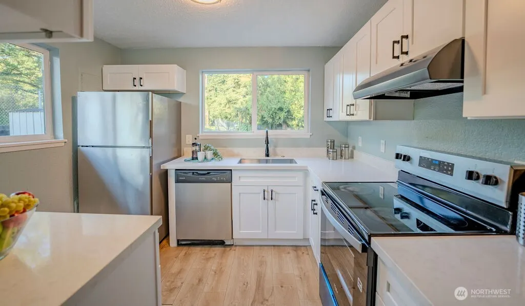 12419 SE Petrovitsky Road , Renton, WA 98058