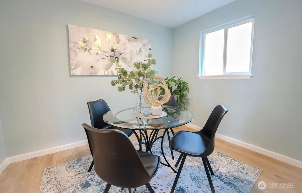 12419 SE Petrovitsky Road , Renton, WA 98058