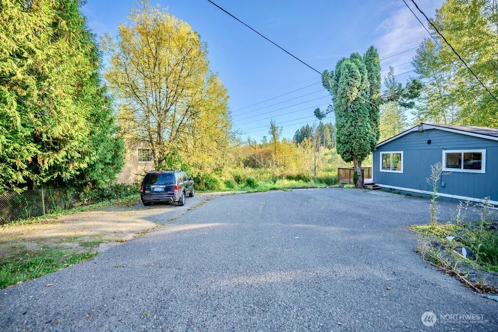 12419 SE Petrovitsky Road , Renton, WA 98058