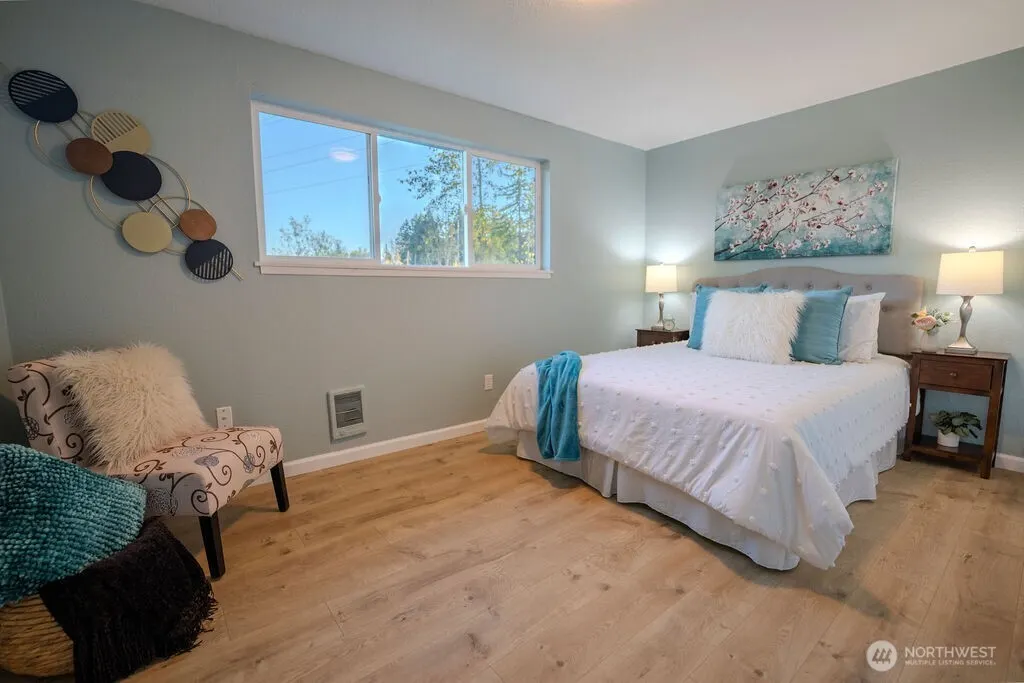 12419 SE Petrovitsky Road , Renton, WA 98058