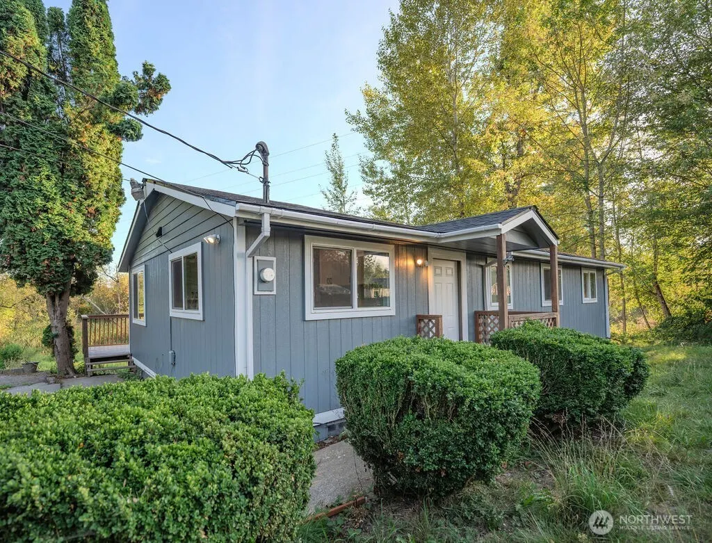 12419 SE Petrovitsky Road , Renton, WA 98058