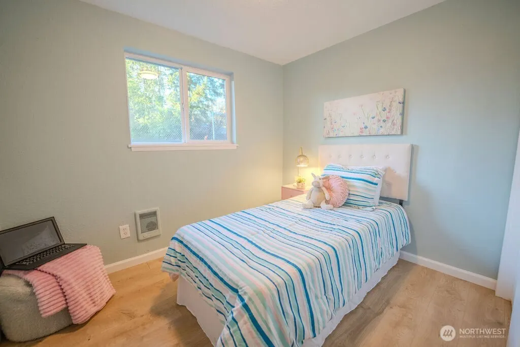 12419 SE Petrovitsky Road , Renton, WA 98058