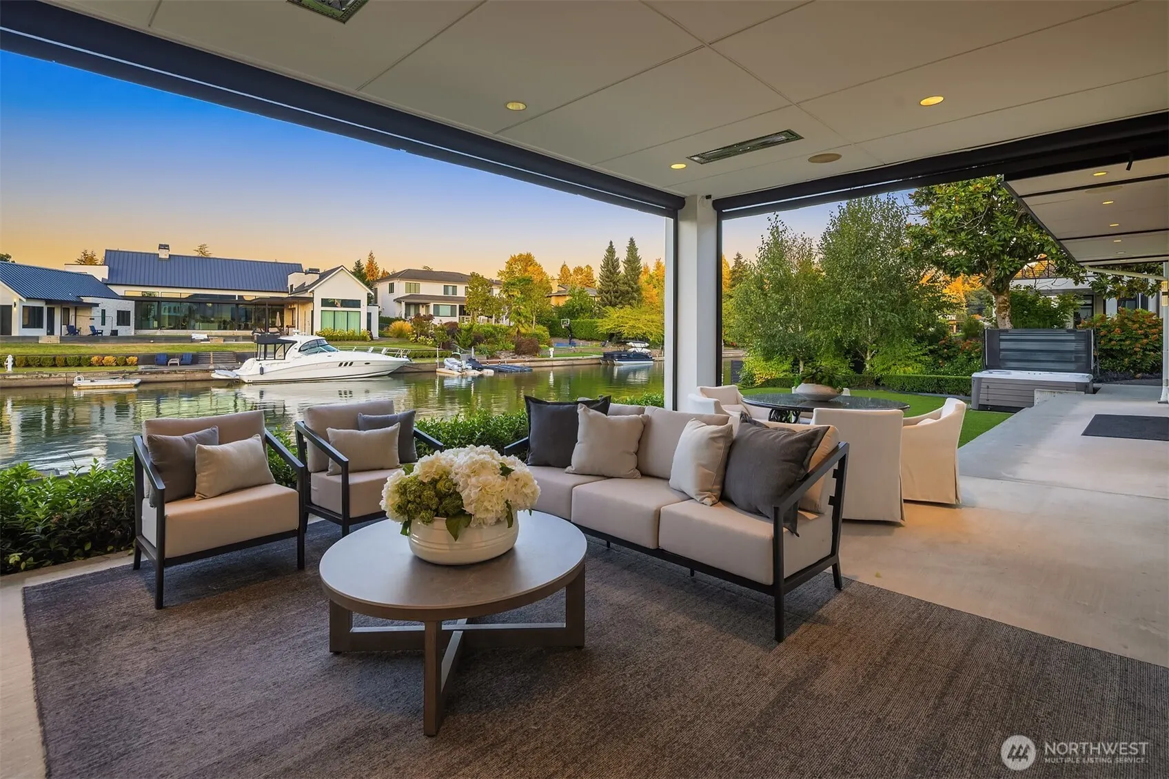 15 Crescent Ky , Bellevue, WA 98006