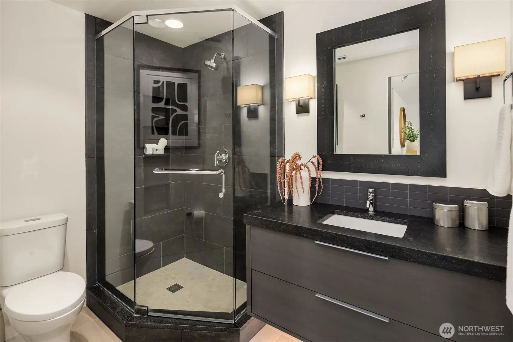 15 Crescent Ky , Bellevue, WA 98006