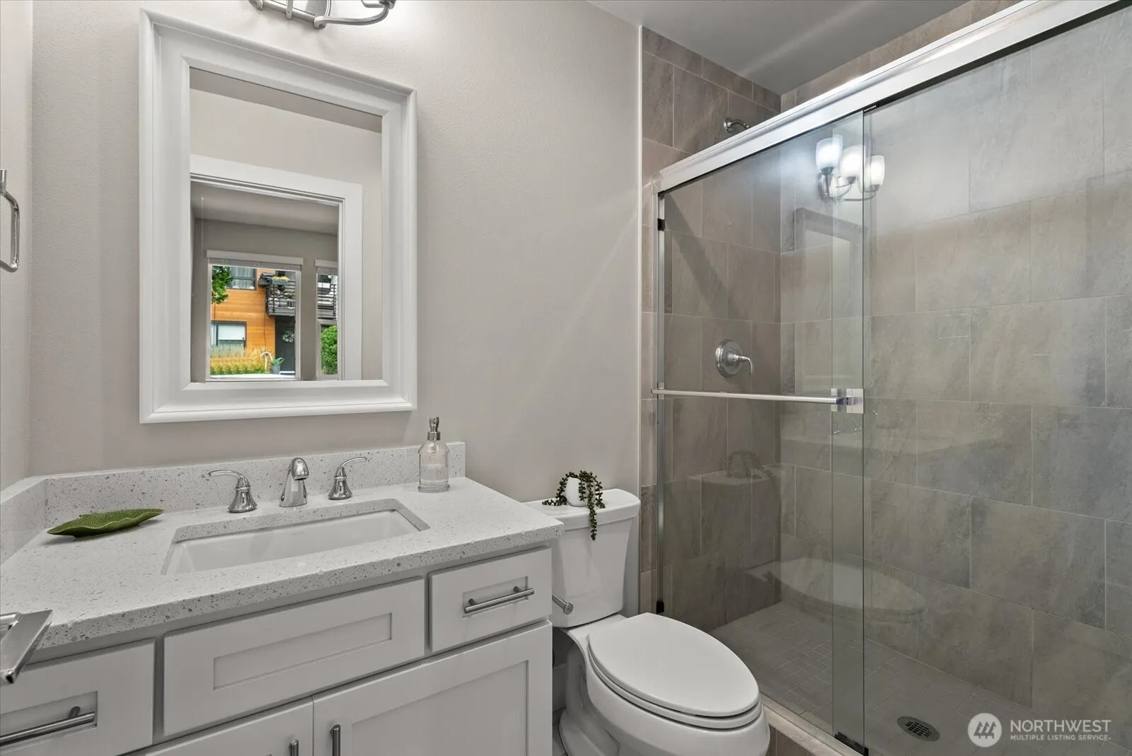 9631 NE 183rd Street #C, Bothell, WA 98011