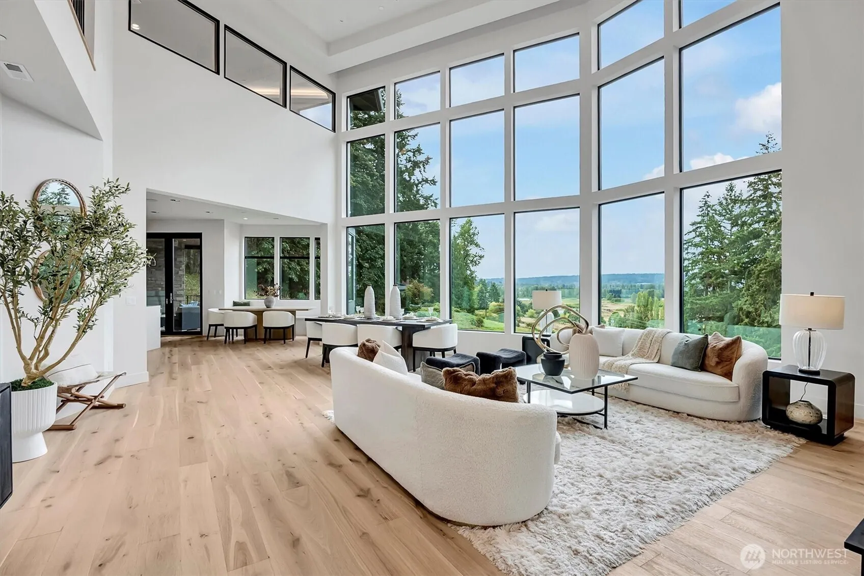 13404 Woodinville-Redmond Road NE, Redmond, WA 98052