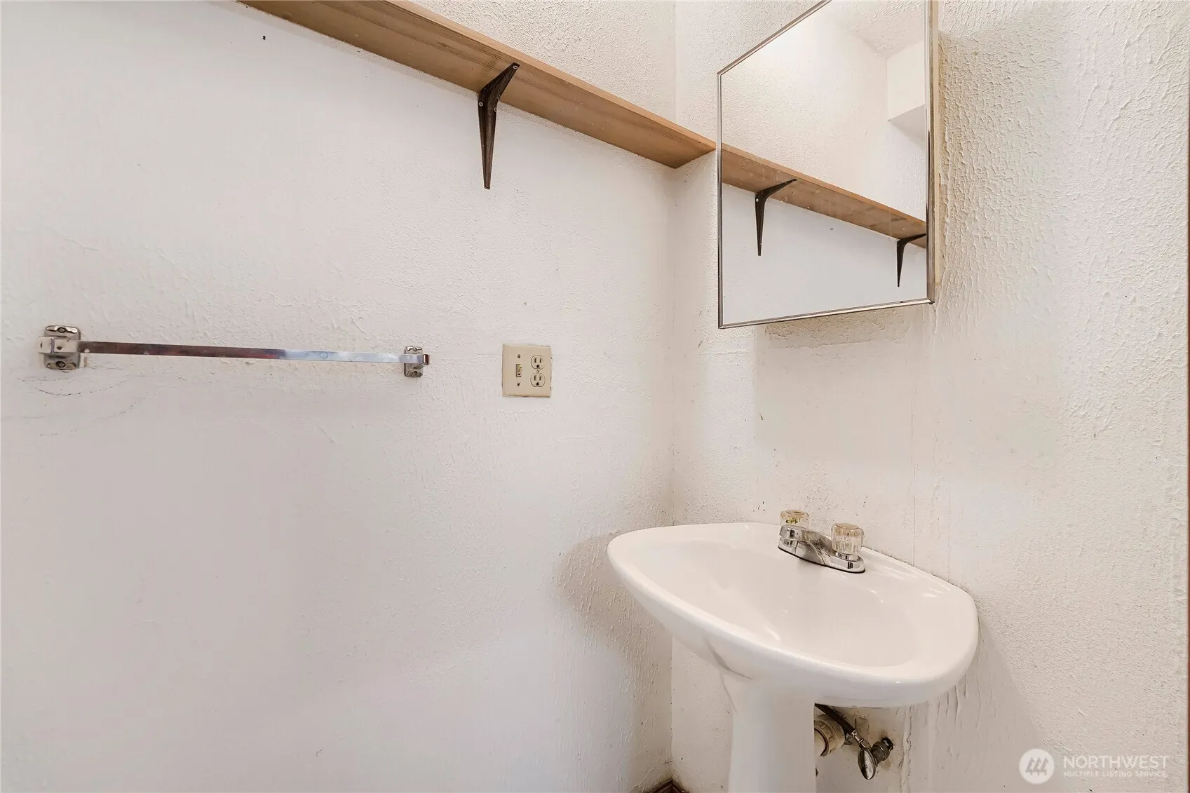 11912 SE 211th Place , Kent, WA 98031