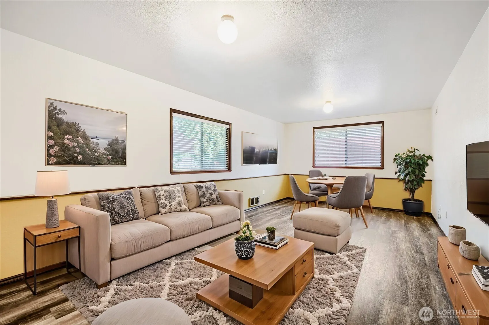 11912 SE 211th Place , Kent, WA 98031