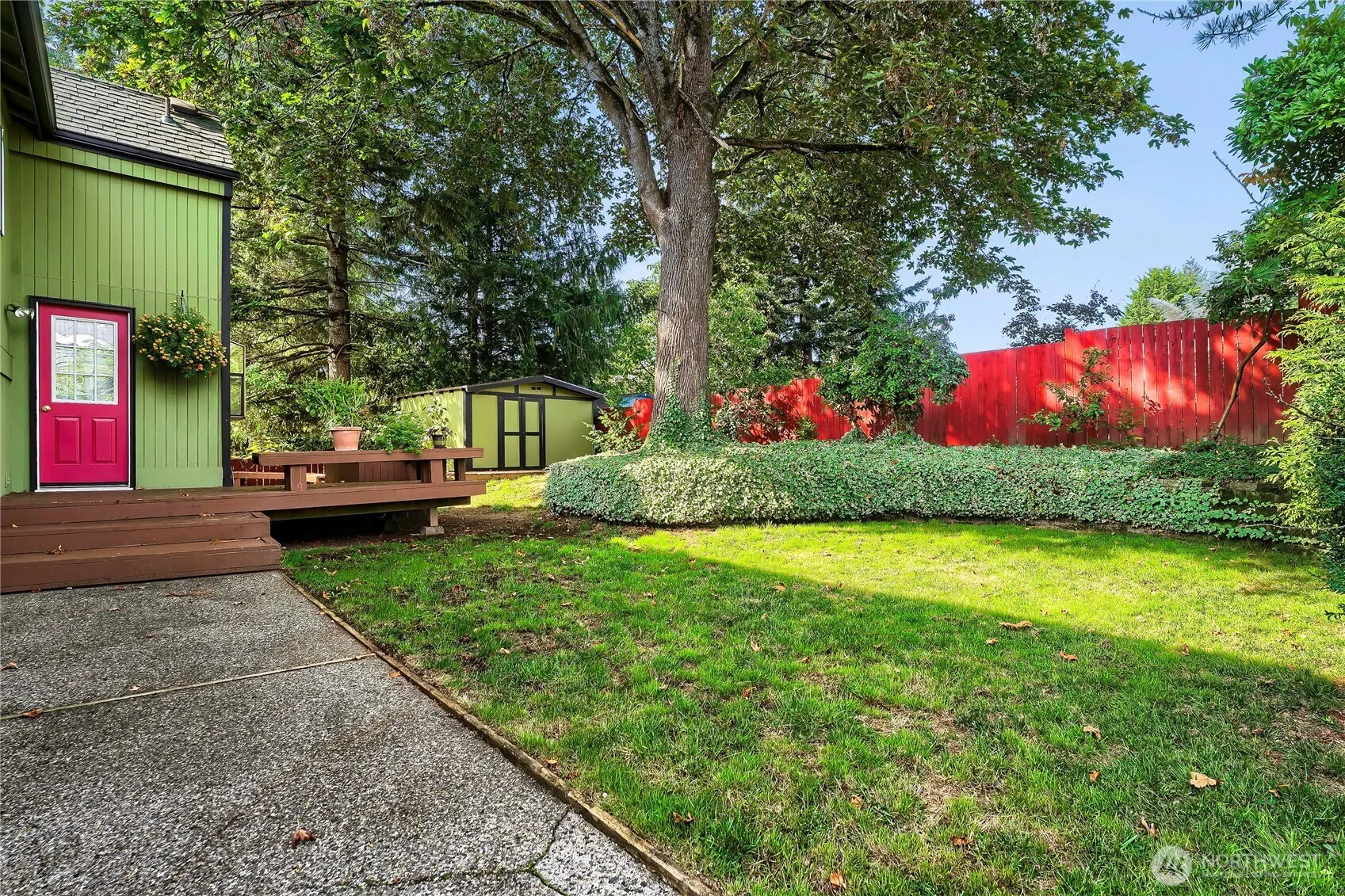 11912 SE 211th Place , Kent, WA 98031
