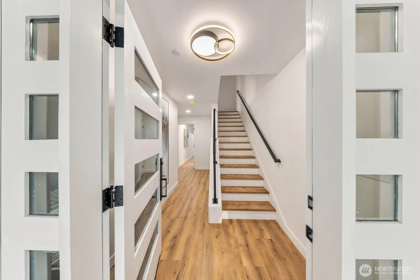 932 Duchess Road #B-1, Bothell, WA 98012