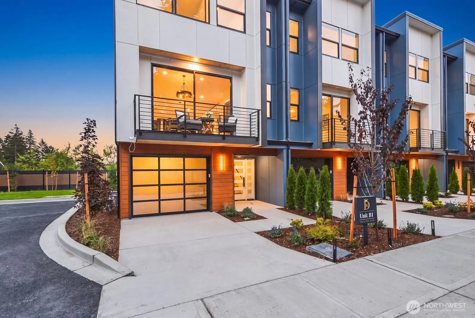 932 Duchess Road #B-1, Bothell, WA 98012