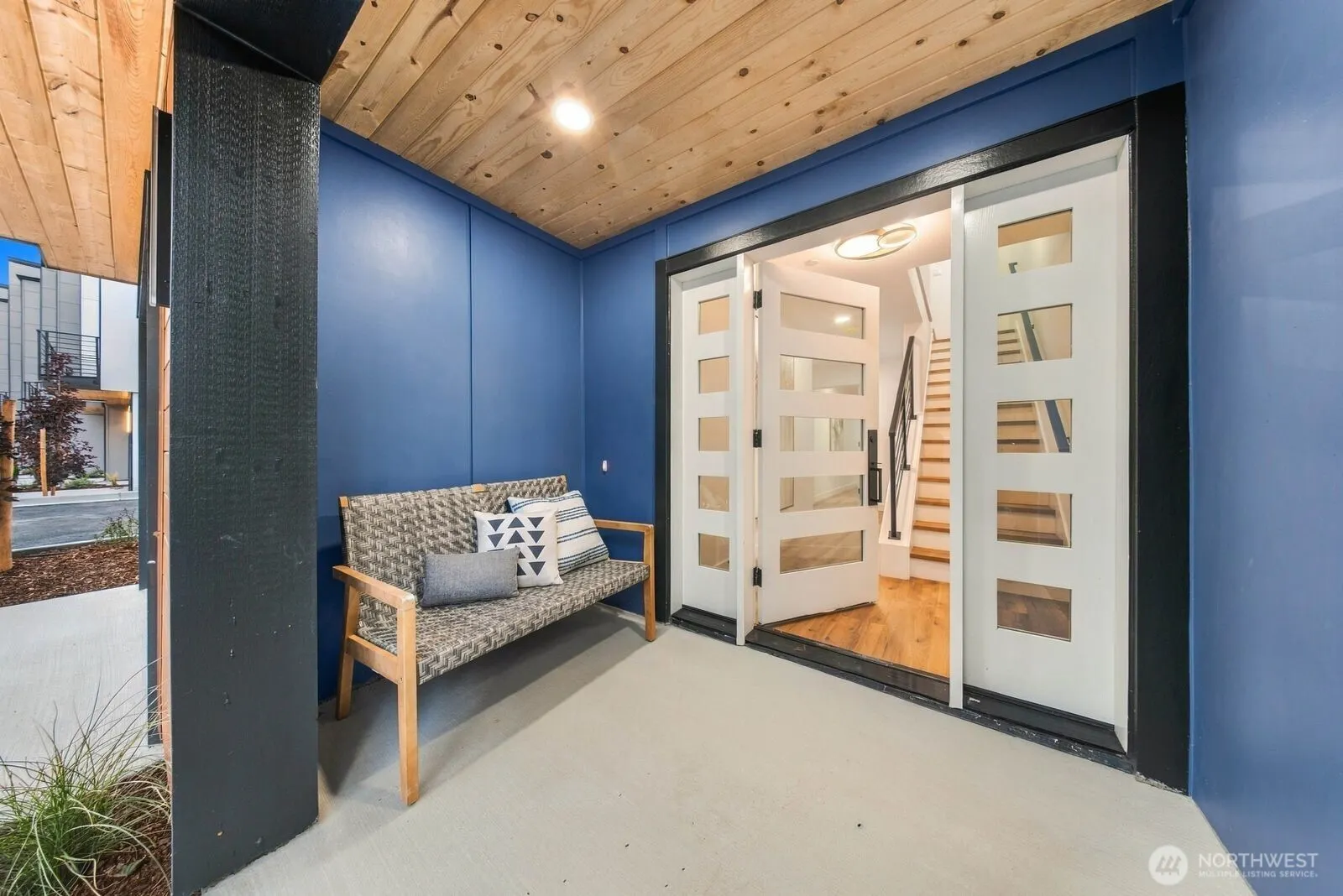 932 Duchess Road #B-1, Bothell, WA 98012